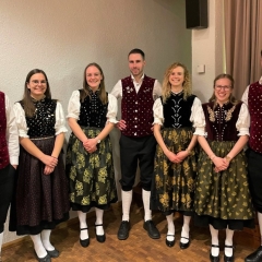 Neue Vorstandschaft: v.l. Simon Sütterlin (stellv. Vorsitzender), Natalie Thoma (Verantwortliche Jugendarbeit), Ann-Kathrin Schneider (Verantwortliche Öffentlichkeitsarbeit), Sebastian Thoma (1. Vorsitzender), Anna-Lena Sütterlin (Schriftführerin), Jessica Mühl (Kassiererin), Thorben Dietsche (Verantwortlicher Verpflegung)